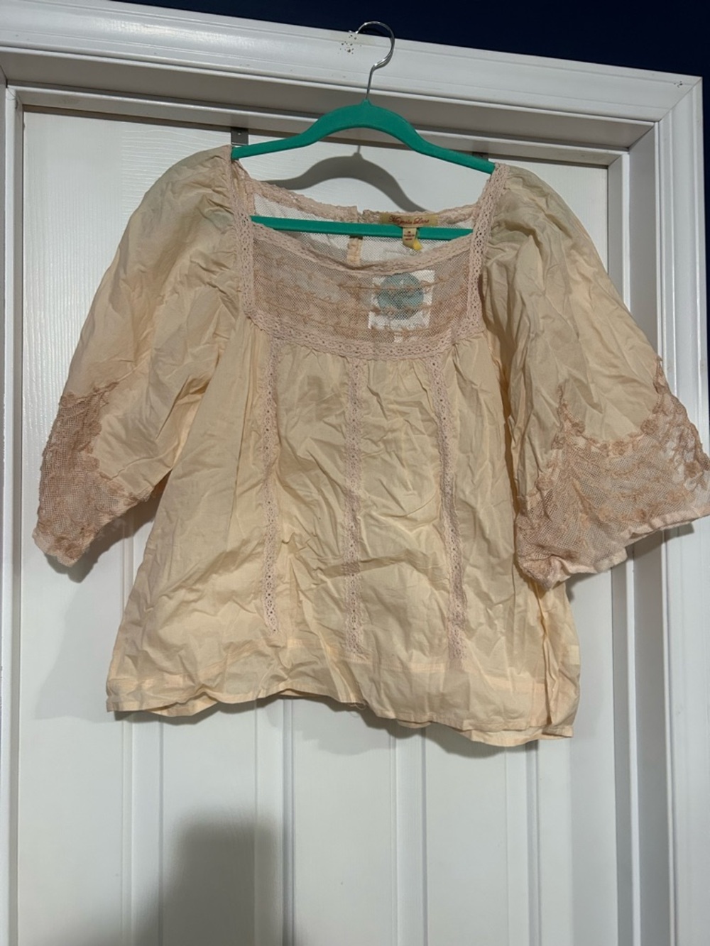 Magnolia Western Peasant Top - Light Pink